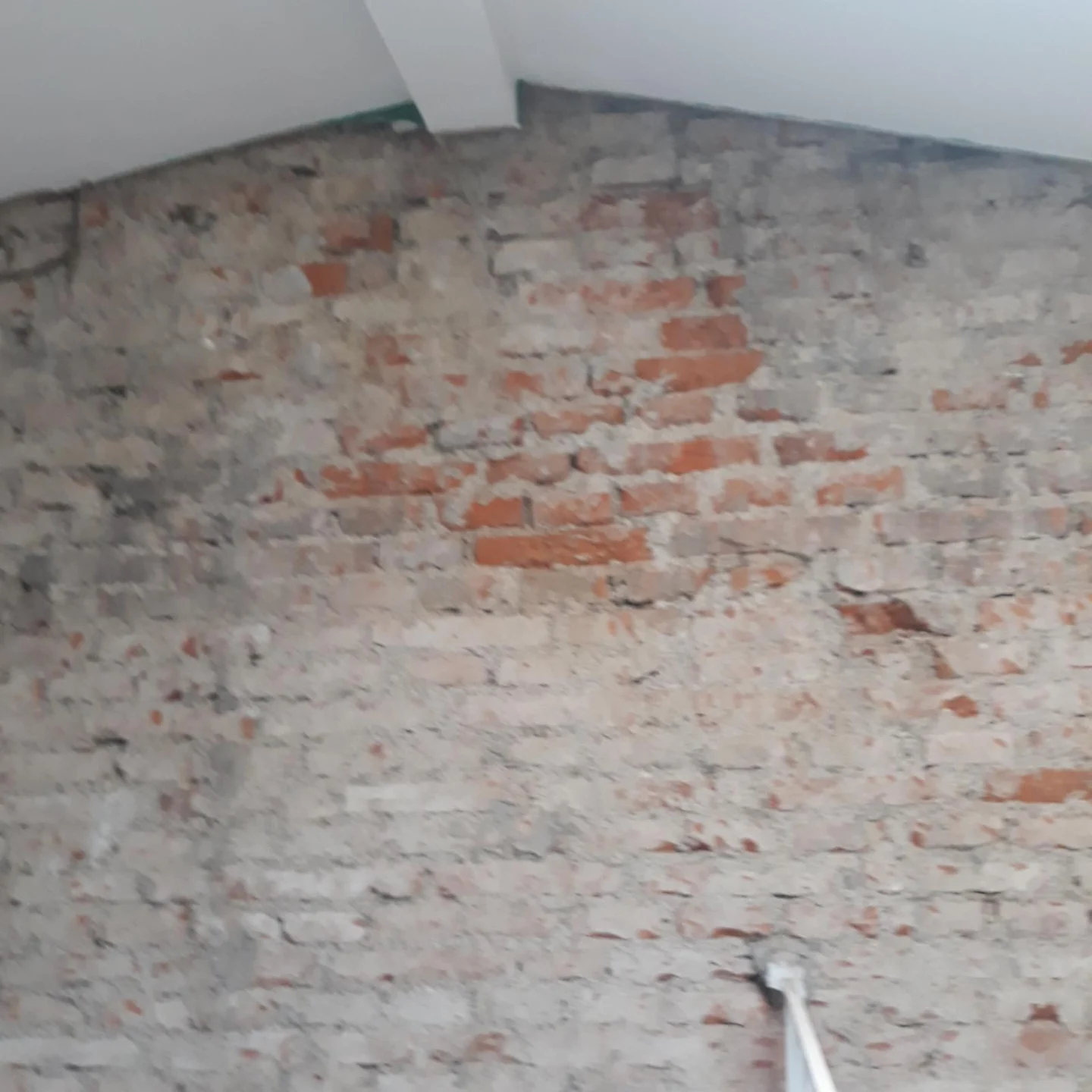 Kundenfoto als Einblick in Maler- und Ausbauarbeiten